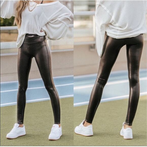 Spanx Women's High Waisted Slim-Fit Croc Print Latex Black Leggings Size M - Picture 1 of 8